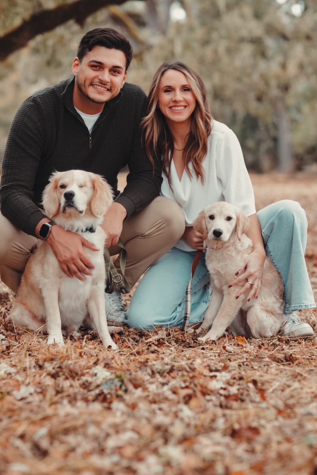 Georgia Mowry and Gabriel Skoog, the owners of Easy Stage, with their two golden retrievers